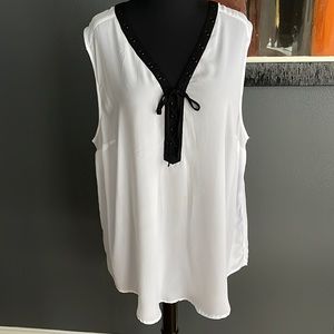 Torrid white silky black grommet tie V neckline sleeveless top. Sz 2 (18-20, 2X)